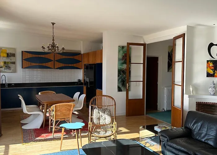 Superbe T4 Vue à Royan, 2 Min à Pied Des Plages